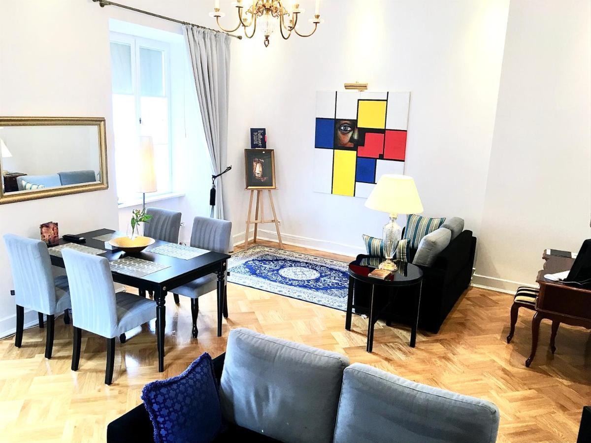 Luxury Suites & Apartments Mondrian Market Square II Warsaw Exterior photo